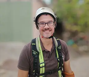 La Brouette Bleue, Artisan paysagiste, jardinier, près de Toulon VAR. Entretien de jardins et espaces verts, remise en état, création et aménagement paysager